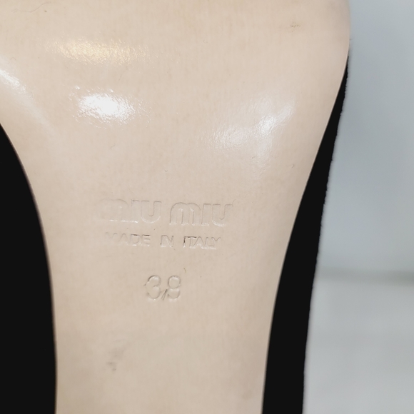 Miu Miu T strap peep toe suede heels - Picture 7 of 7